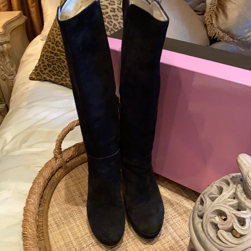 Carlo Pazolini suede boot
